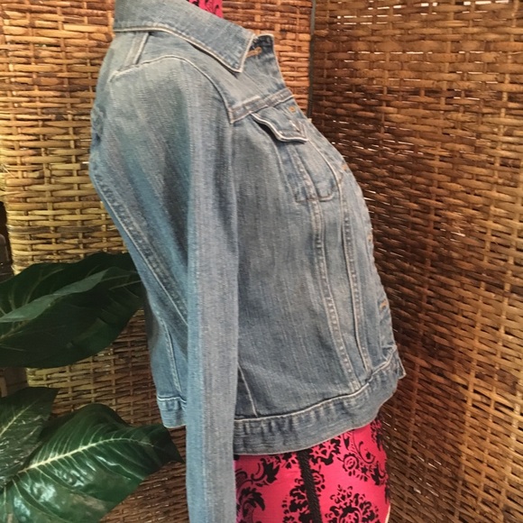 Denim jacket - Picture 2 of 3